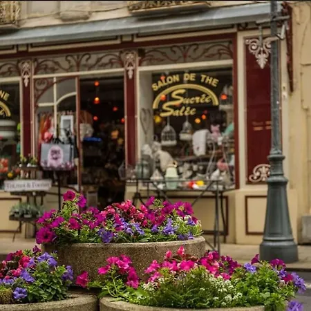 Place De La Bastide *