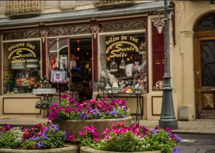 Place De La Bastide *