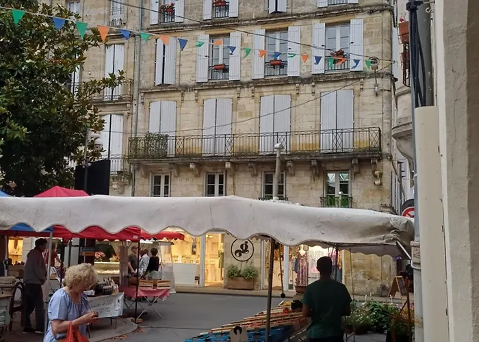 Place De La Bastide *